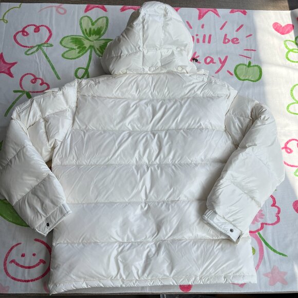 Moncler White Down Jacket - Picture 7 of 8
